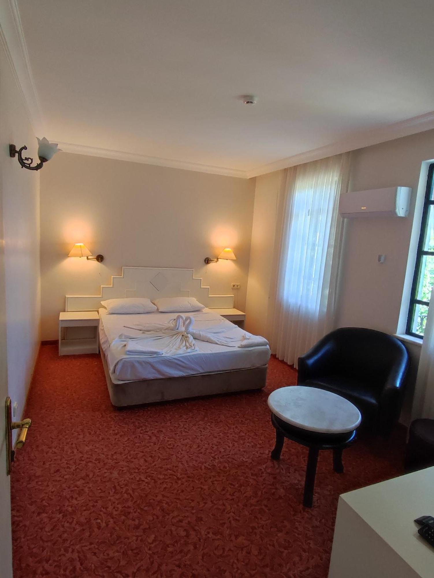 Green Valley Boutique Hotel & Spa Restourant อันตัลยา ภายนอก รูปภาพ