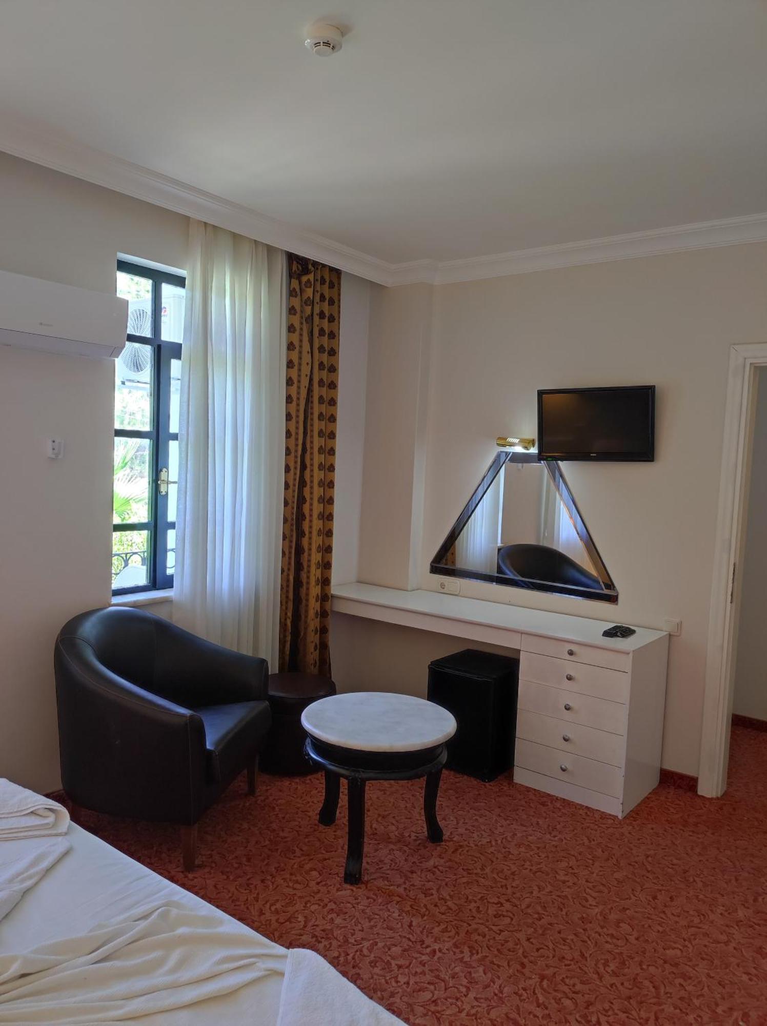 Green Valley Boutique Hotel & Spa Restourant อันตัลยา ภายนอก รูปภาพ